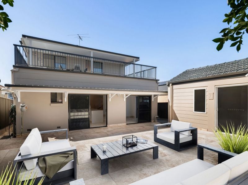 31 Russell Street, Russell Lea