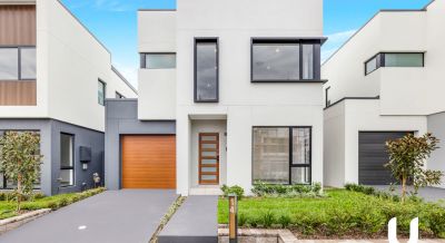 Moorebank 14 Mainstay Street