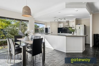 2 Grampian Crescent, Aubin Grove
