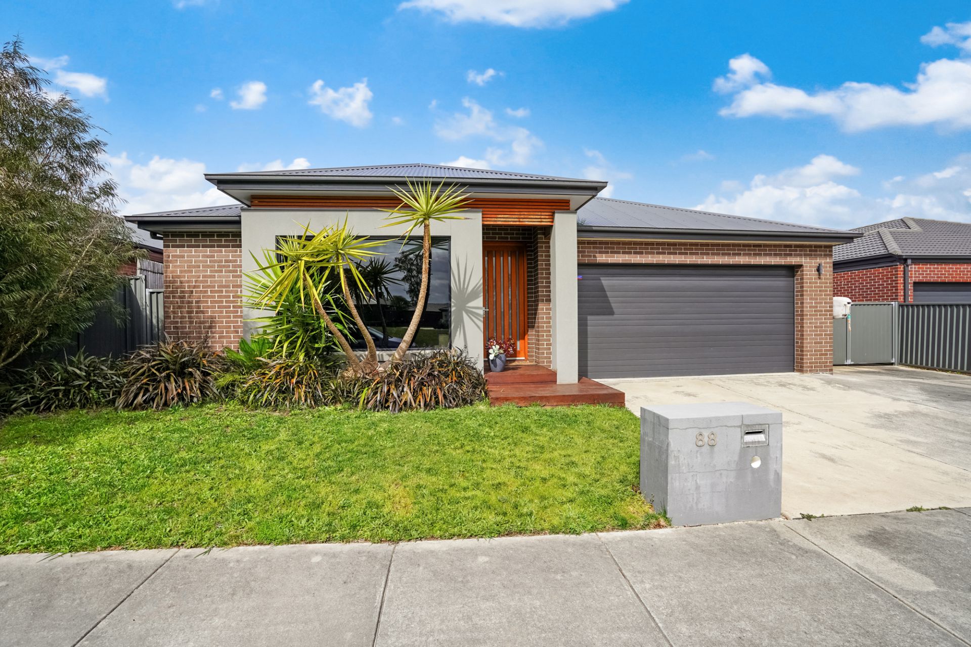 88 Hocking Avenue Mount Clear VIC, Mount Clear - Thumbnail 2