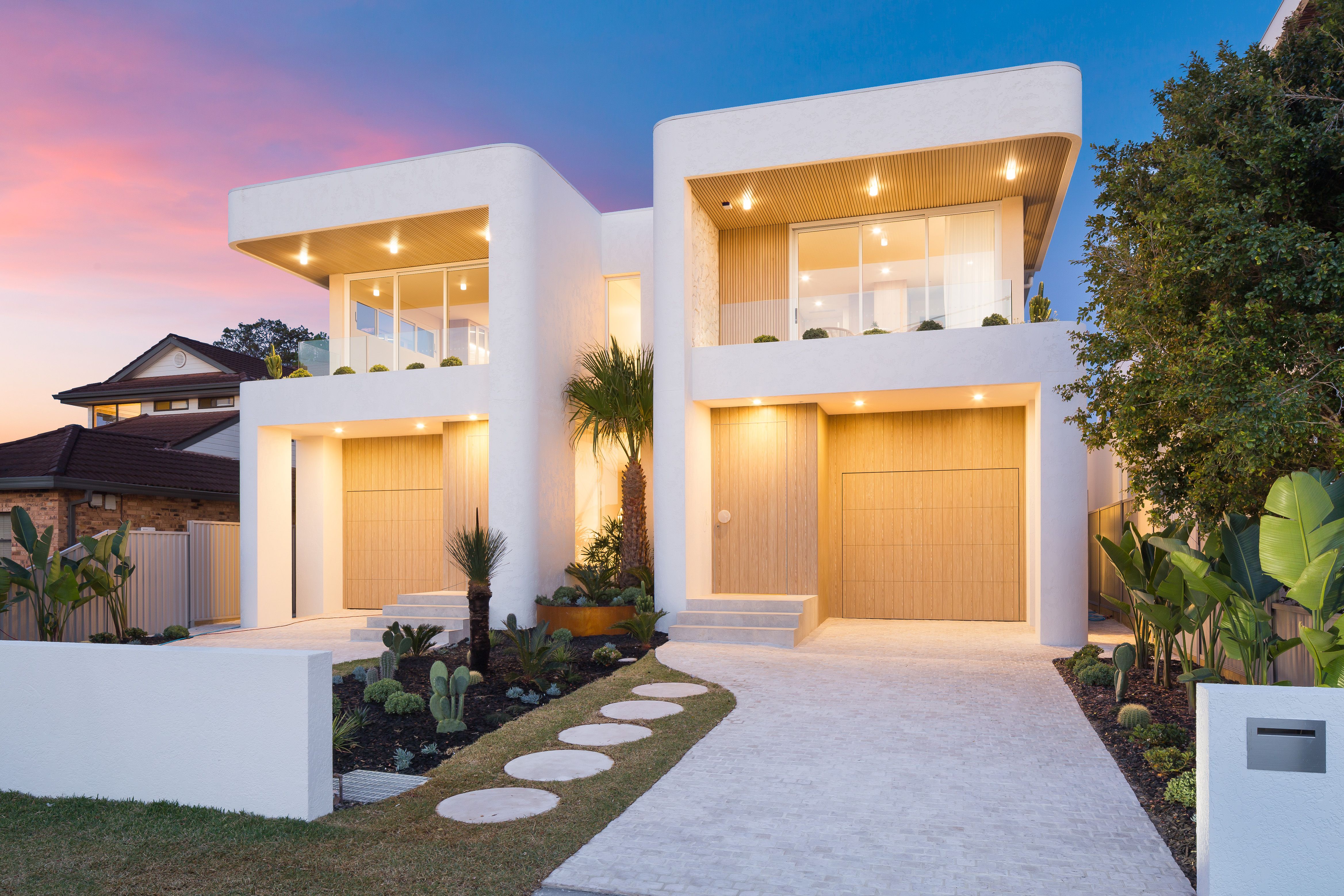 16b David Avenue CARINGBAH SOUTH 2229