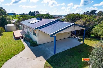 237 Jupiter Boulevard, Venus Bay VIC, Venus Bay - Thumbnail 2