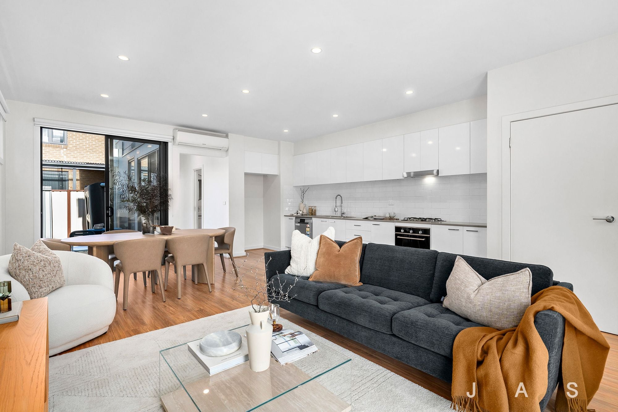 1A Alma Street, West Footscray, West Footscray - Thumbnail 3