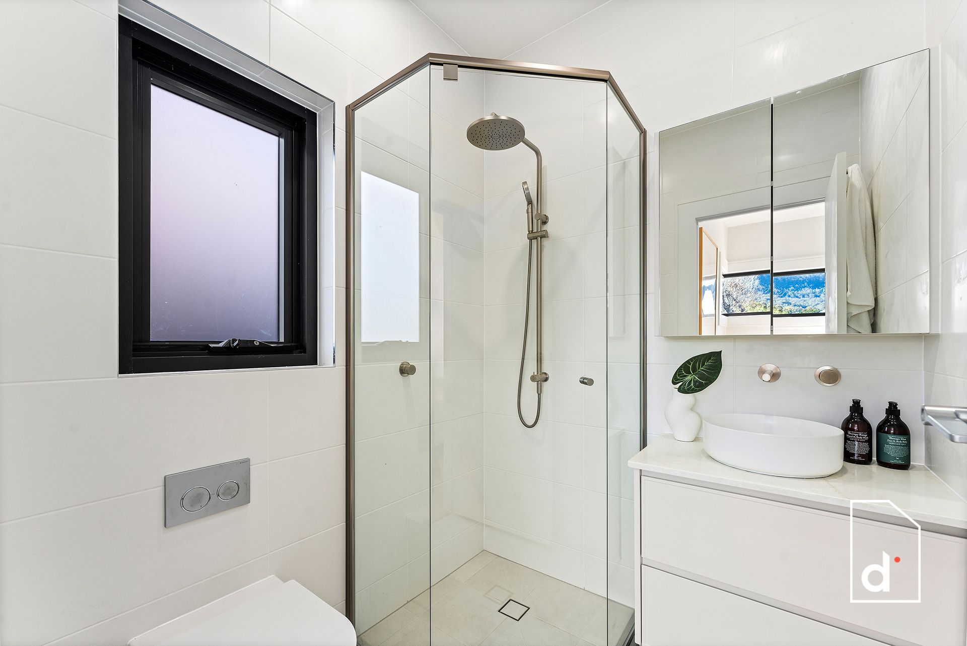 13B Arthur Street, Thirroul NSW