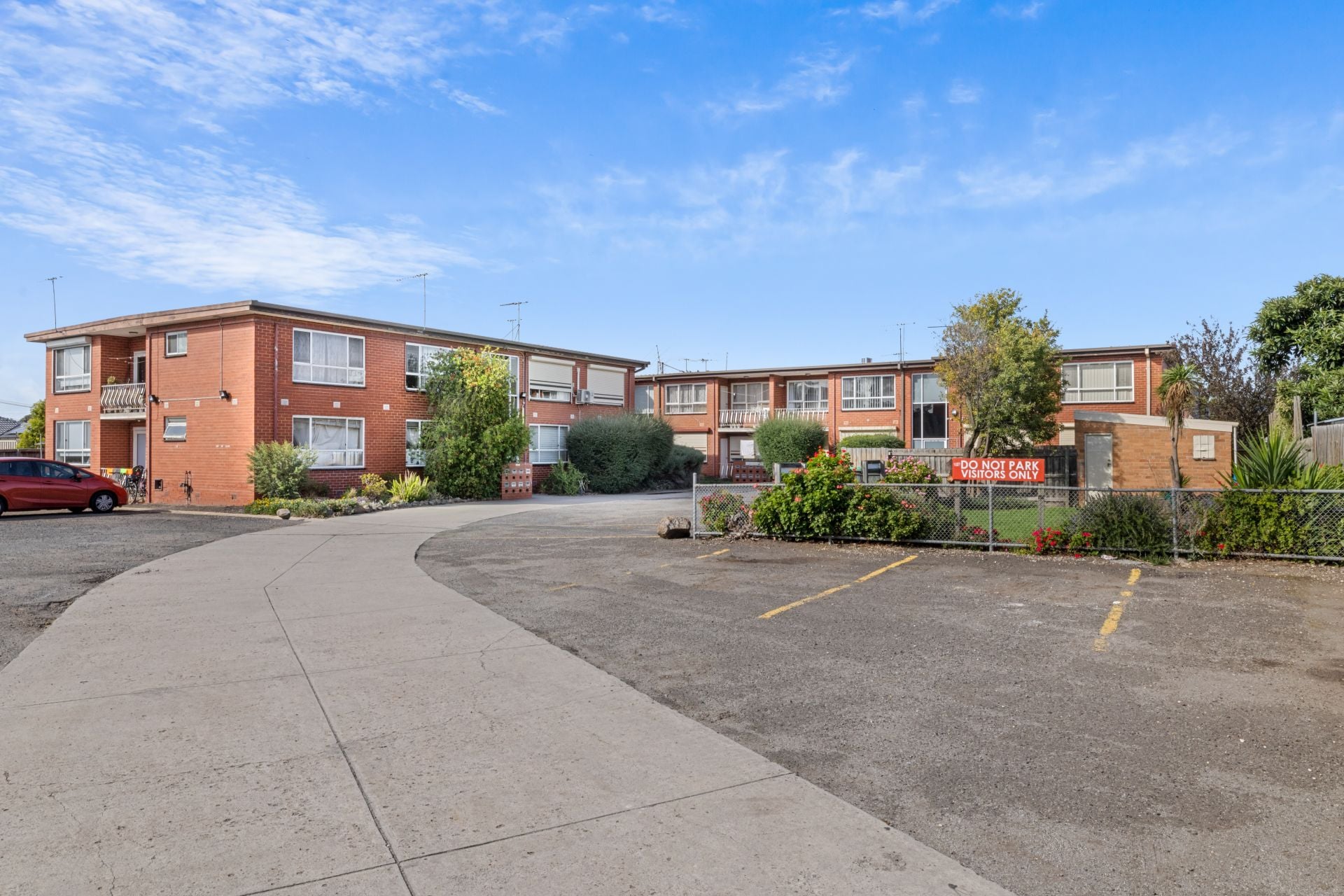 A Great Investment In A Thriving Lifestyle Location