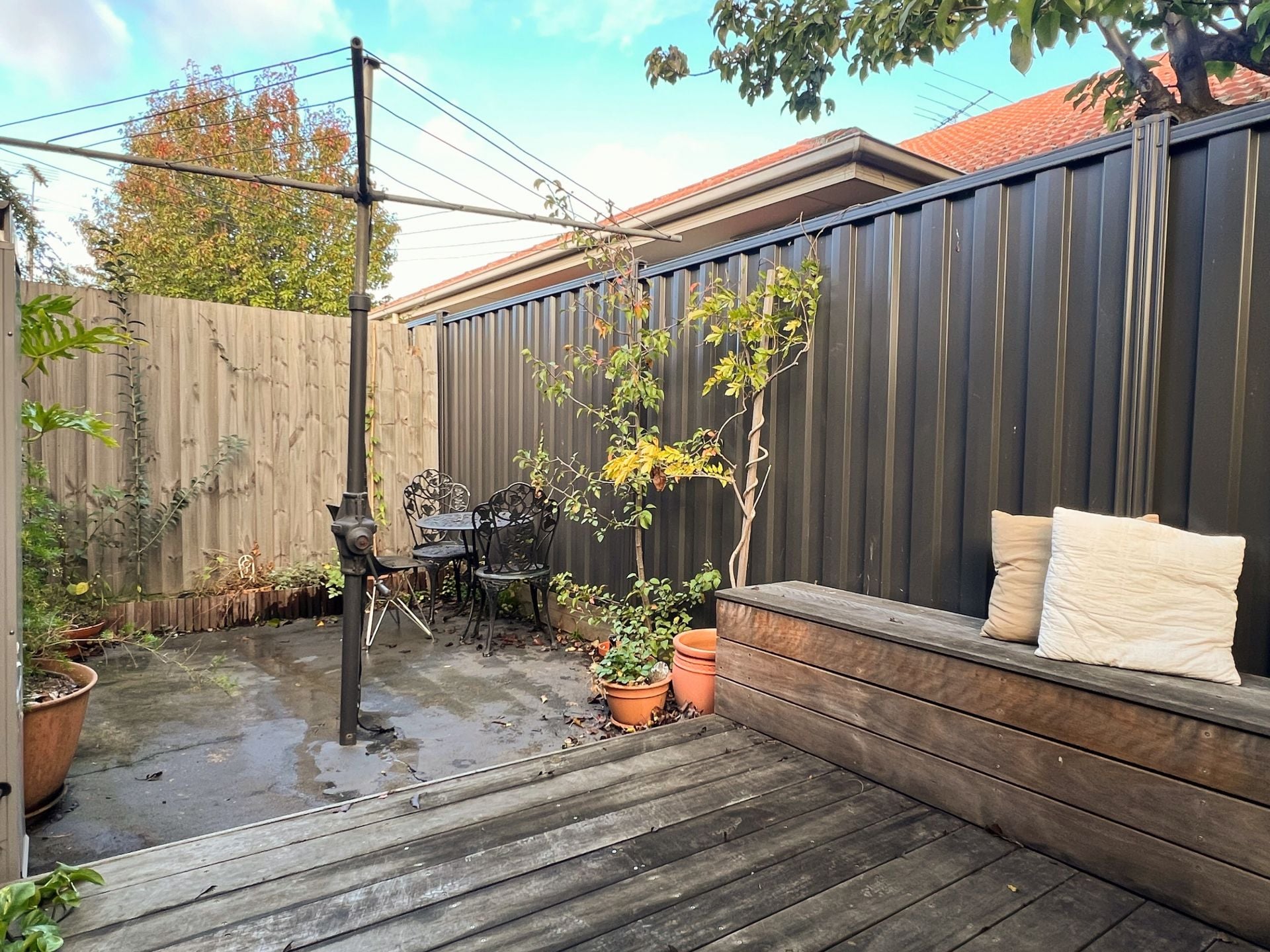 Beautifully Refurbished Unit in a Prime Reservoir Location
