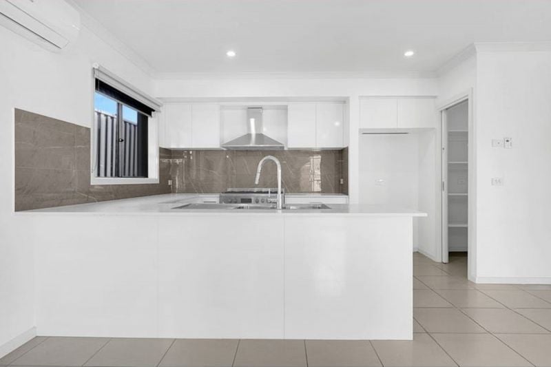 4 Fadden Place, Epping