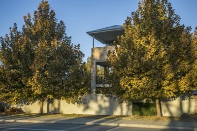 9/35 Brushfoot Boulevard, Success