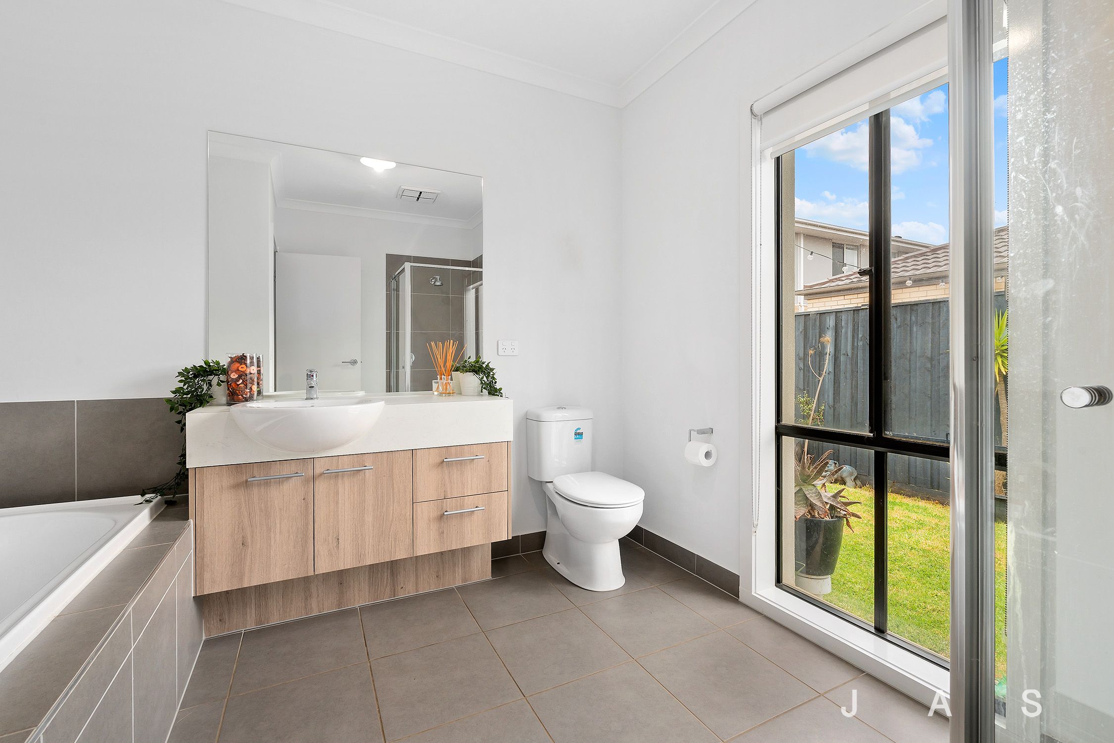 53 Morningside Drive Thornhill Park VIC, Thornhill Park - Thumbnail 8