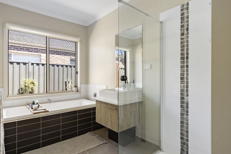 14 Jupiter Avenue, Mernda