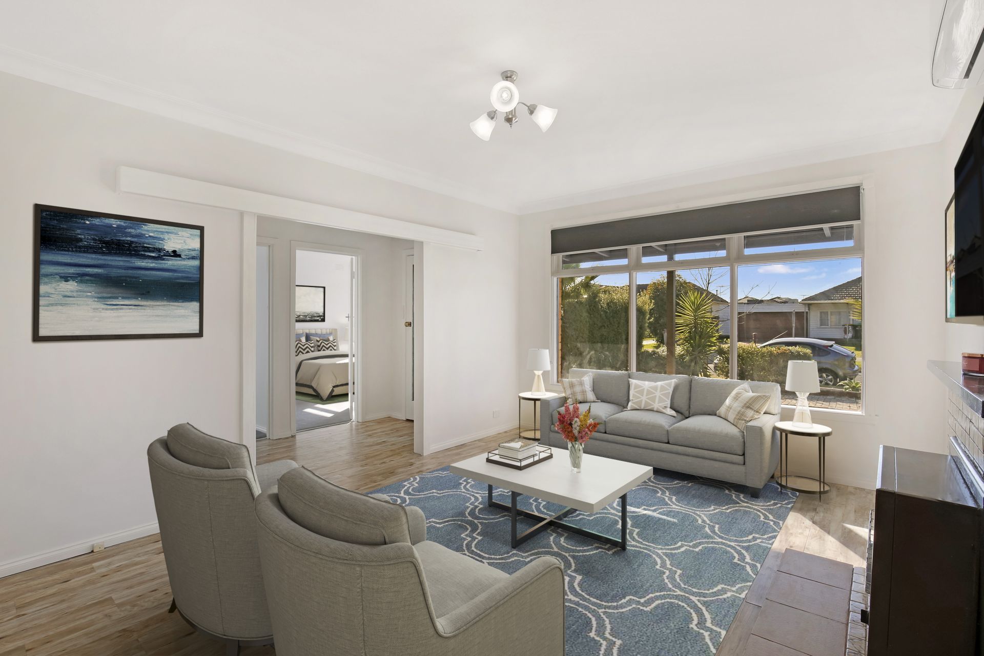 Carefree Contemporary Living On Cypress!