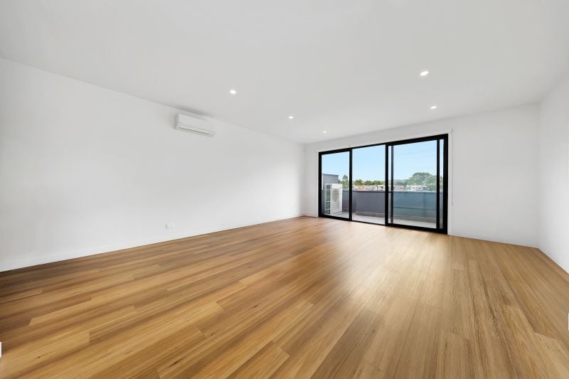 7 Leaflove Walk, South Morang