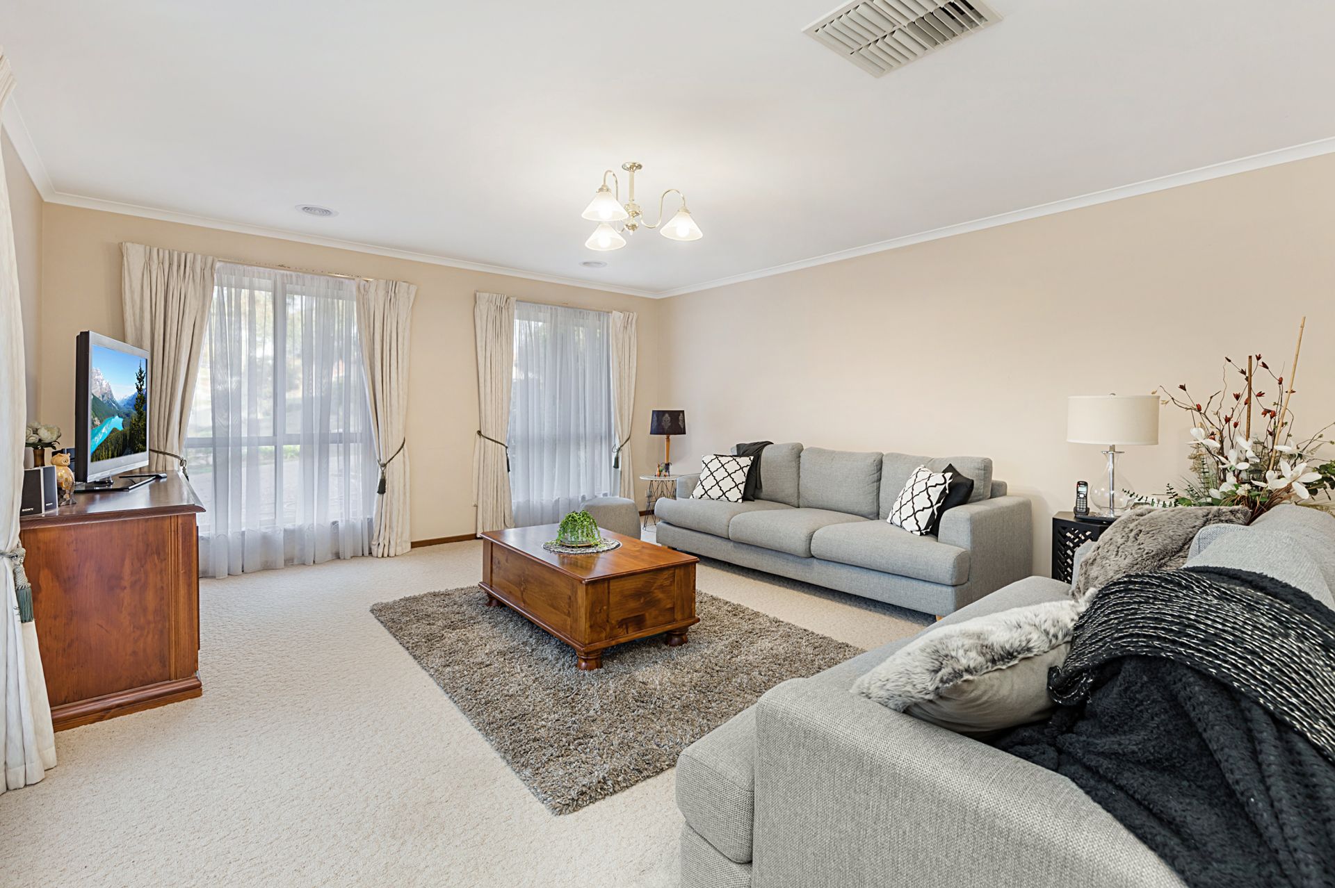 29 Harley Street Strathdale VIC, Strathdale - Thumbnail 2