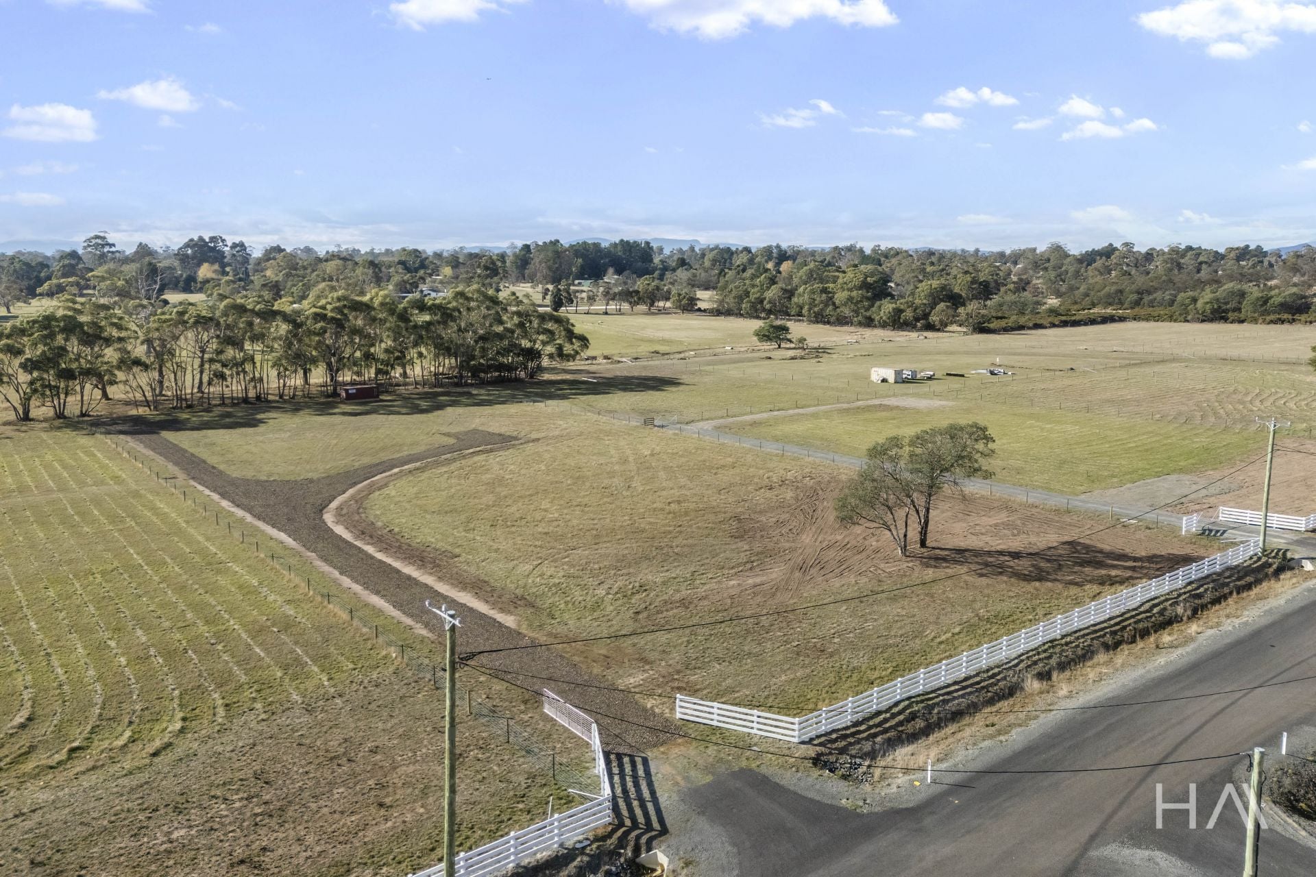 7 Keppoch Lane Perth, Perth - Thumbnail 2