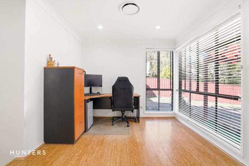 8 Bells Road, Oatlands