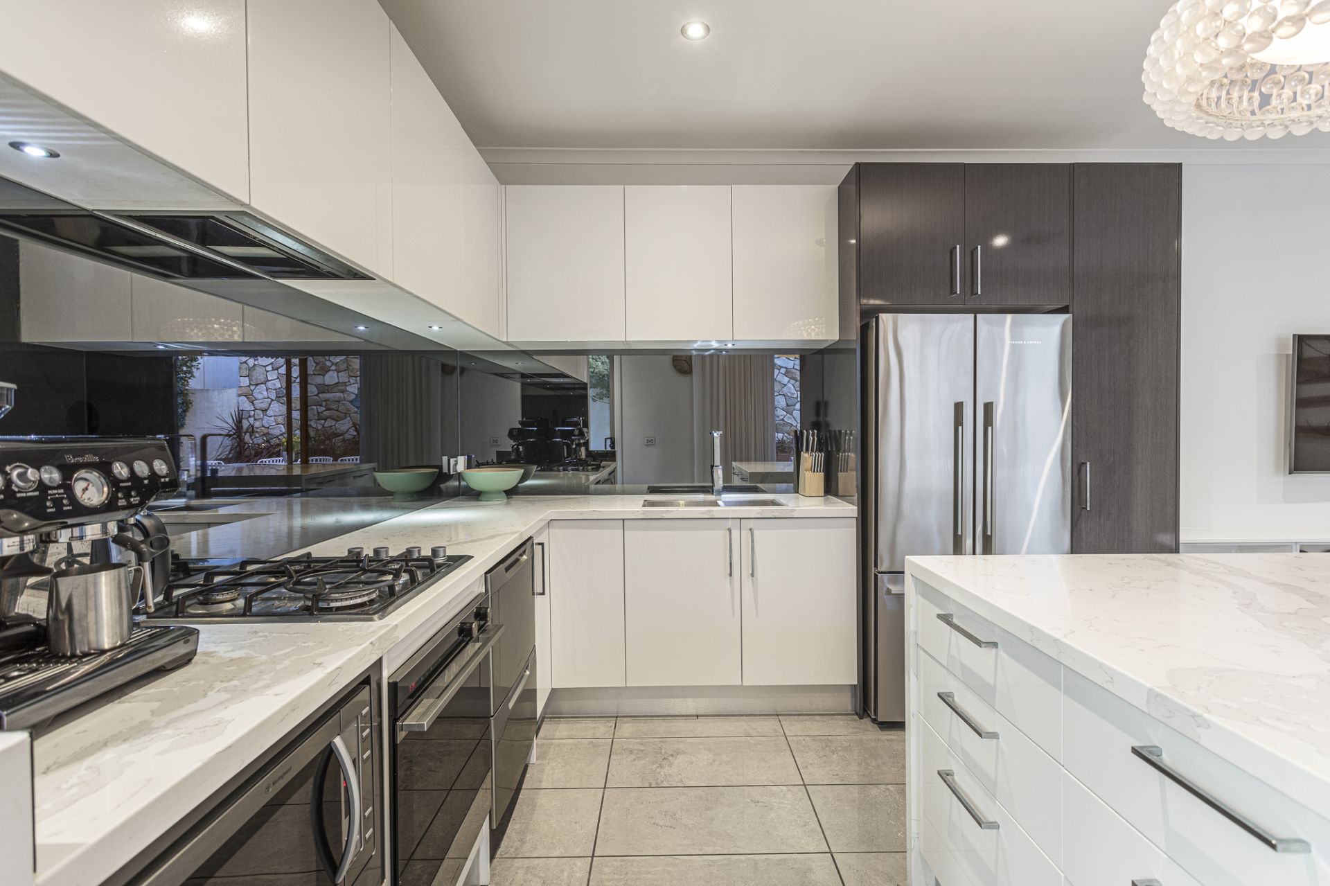29 Beacon Vista, Port Melbourne, Port Melbourne - Thumbnail 4