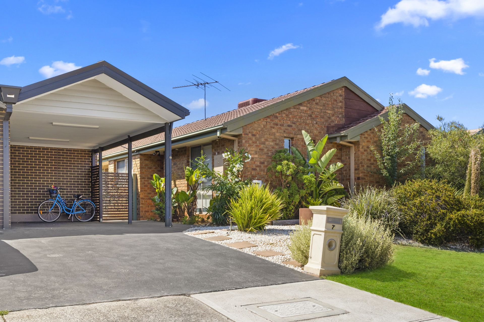 7 Sark Court, Hoppers Crossing - Thumbnail 2