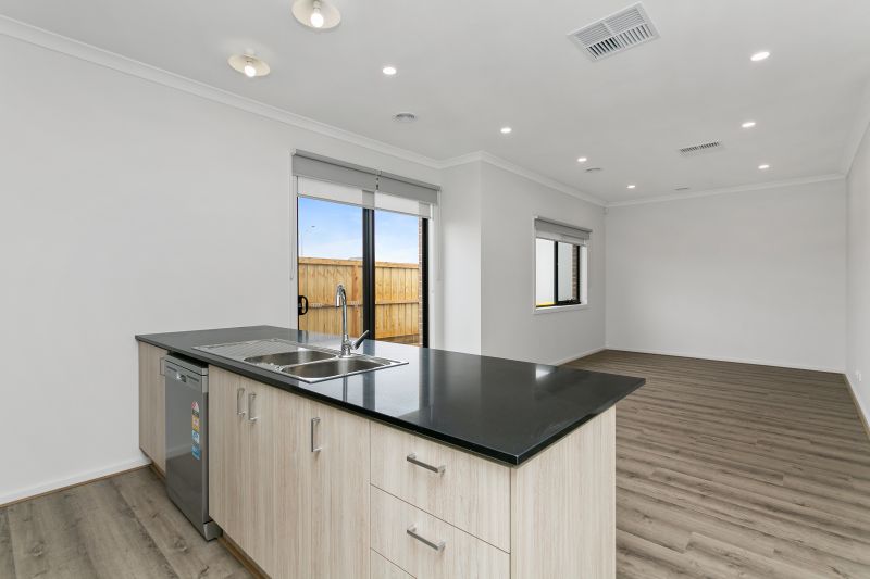 59 Margaretta Circuit, Mickleham