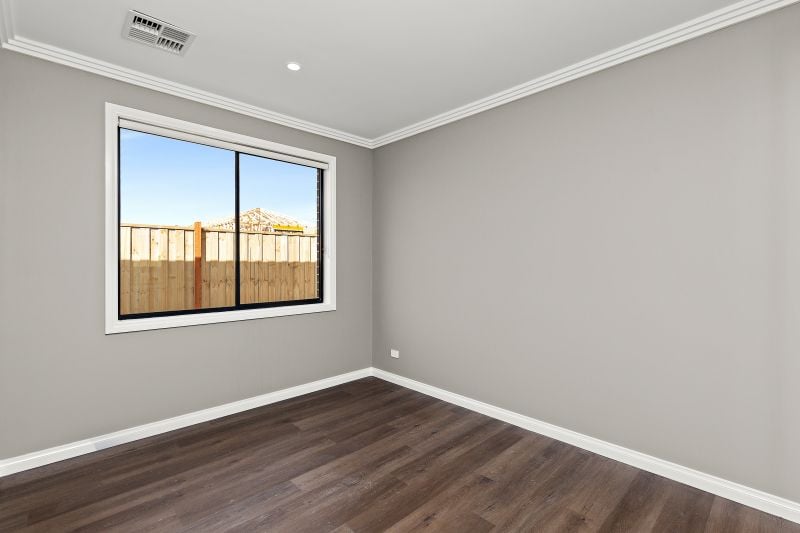 76 Whitebark Street, Wollert