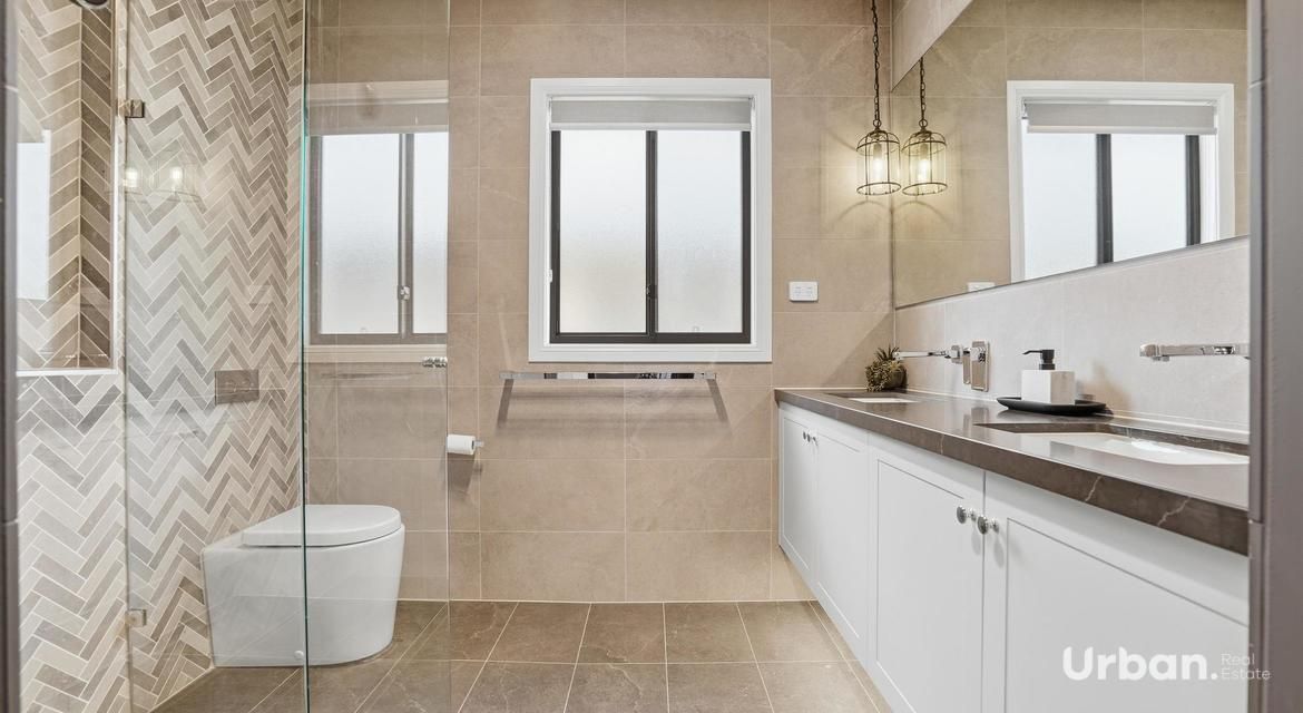 Denham Court 21 Honeymyrtle Avenue