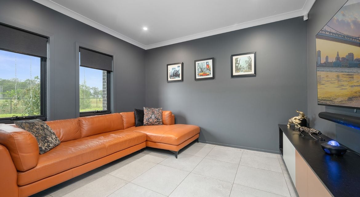 Leppington 30 Vinculo Terrae Street