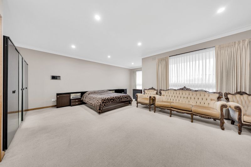 17 Woodleigh Street, Thomastown