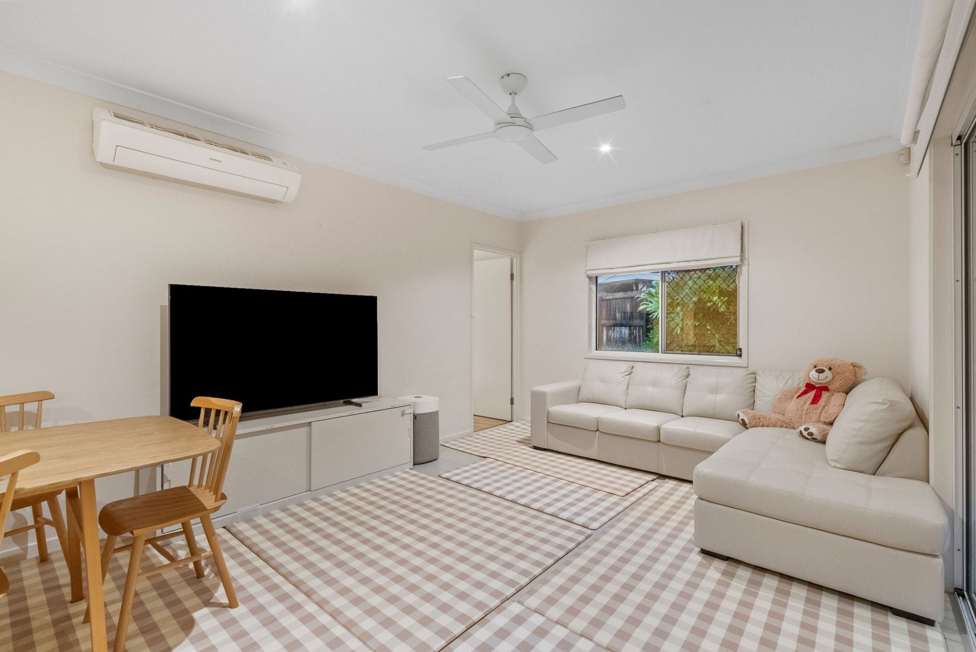 25 Manhattan Crescent North Lakes QLD, North Lakes - Thumbnail 5