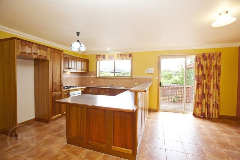 13 Molecombe Drive Prospect Vale, Prospect Vale - Thumbnail 4