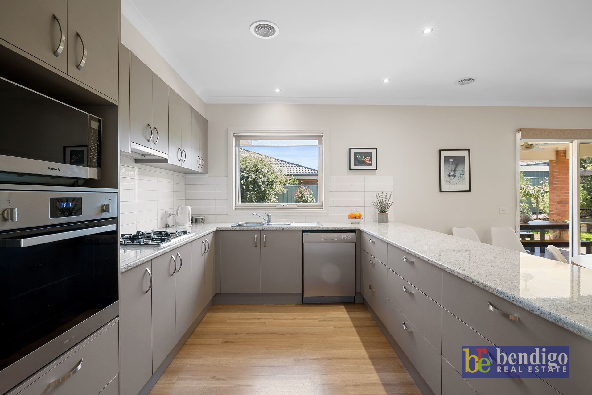 19 Lyndam Avenue Maiden Gully VIC, Gully - Thumbnail 3