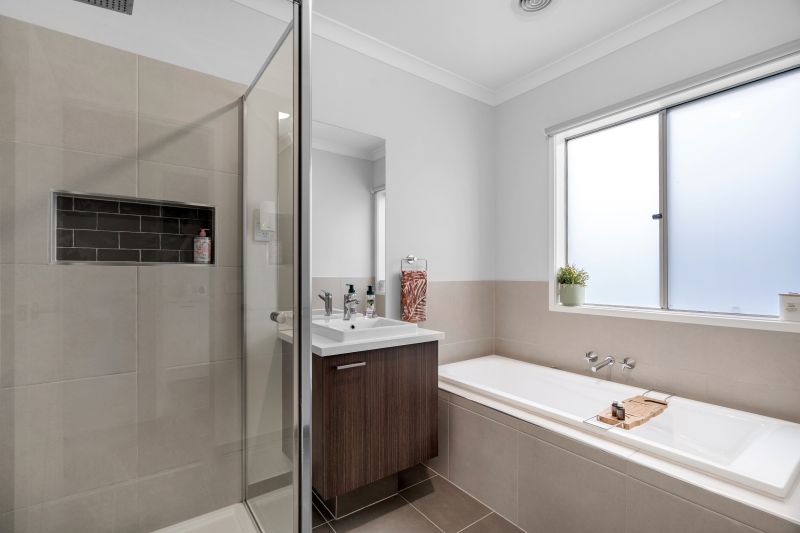 10 Catanzaro Crescent, Wollert