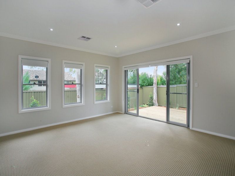 48-50 Oleander Parade, CARINGBAH, Caringbah - Thumbnail 3