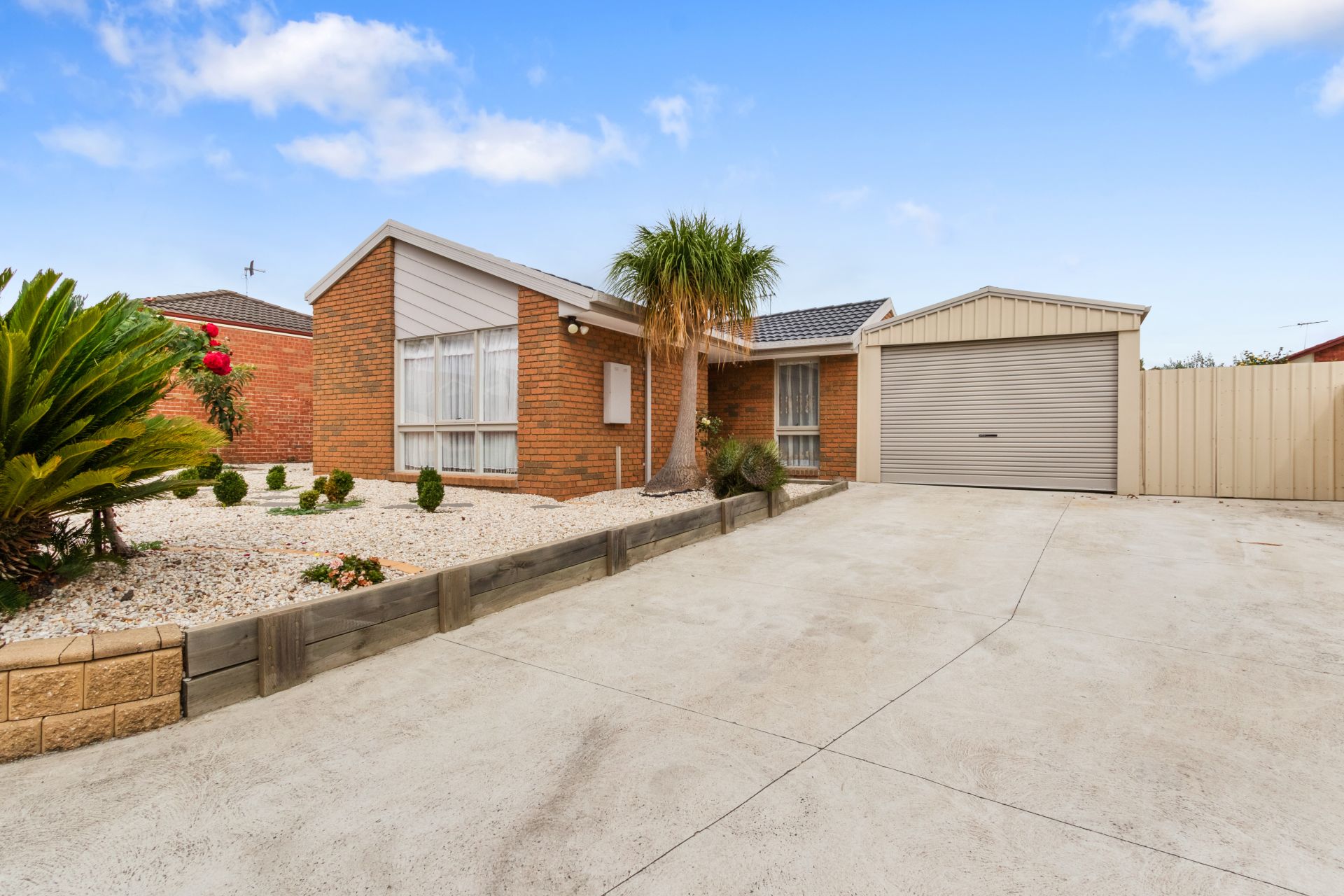 GREAT LOCATION & QUALITY LIVING!