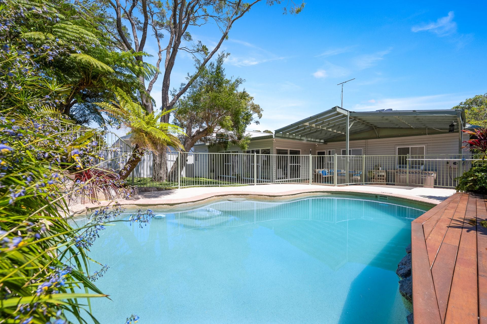 2 Gillham Avenue Caringbah South NSW, Caringbah South - Thumbnail 4