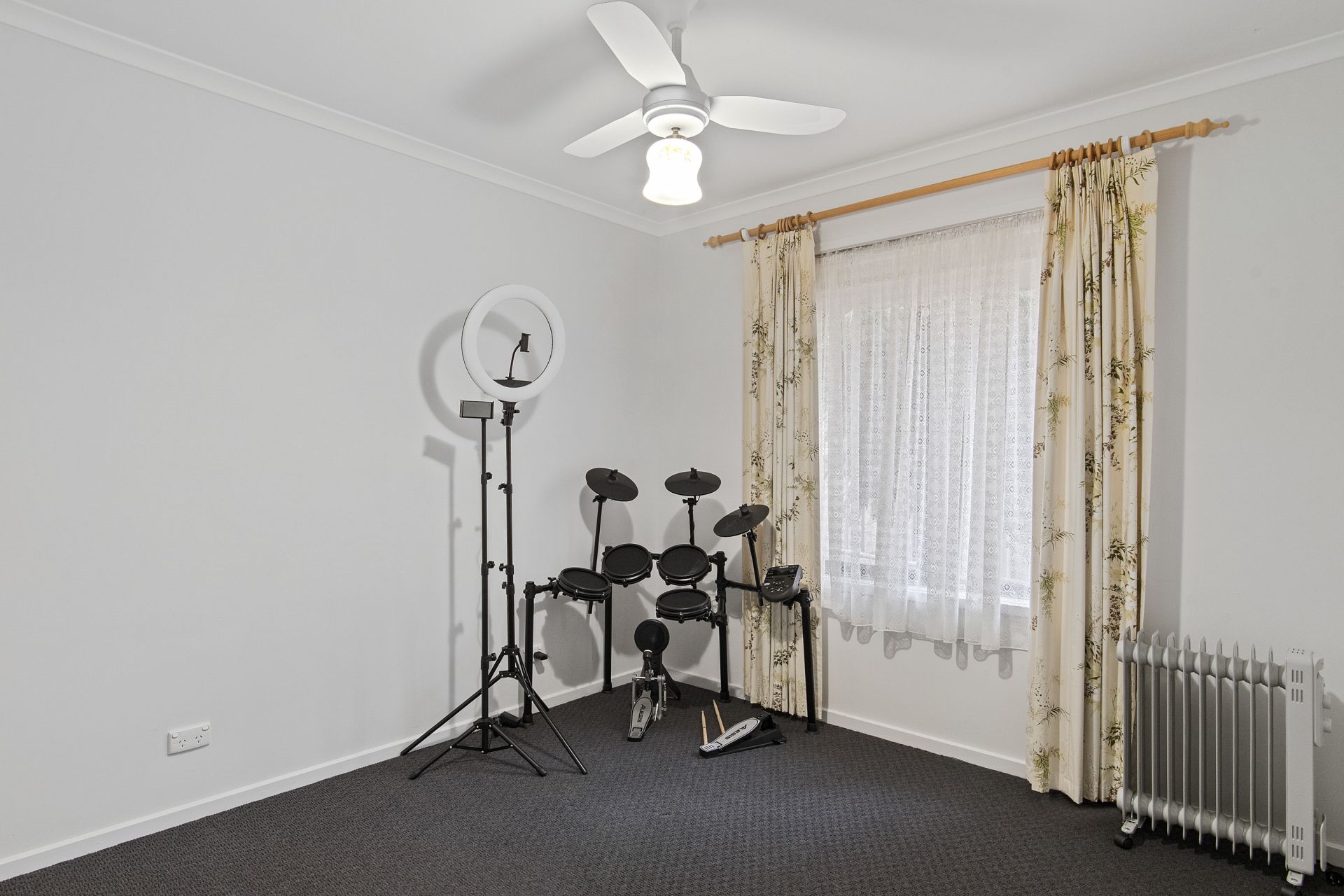 1/21-23 Osborne Street Flora Hill VIC, Hill - Thumbnail 7