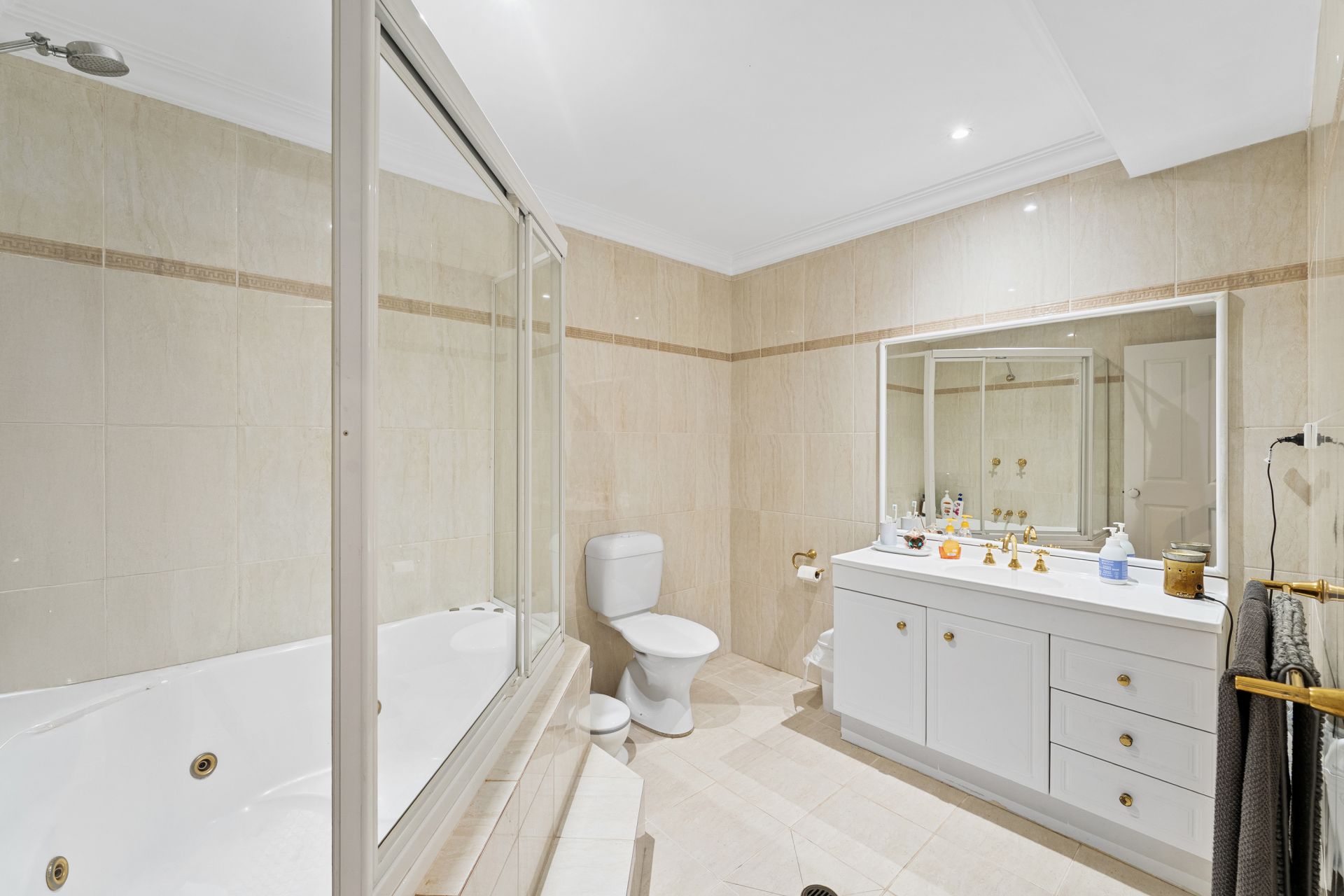 23/2 Adcock Avenue, West Gosford, West Gosford - Thumbnail 6
