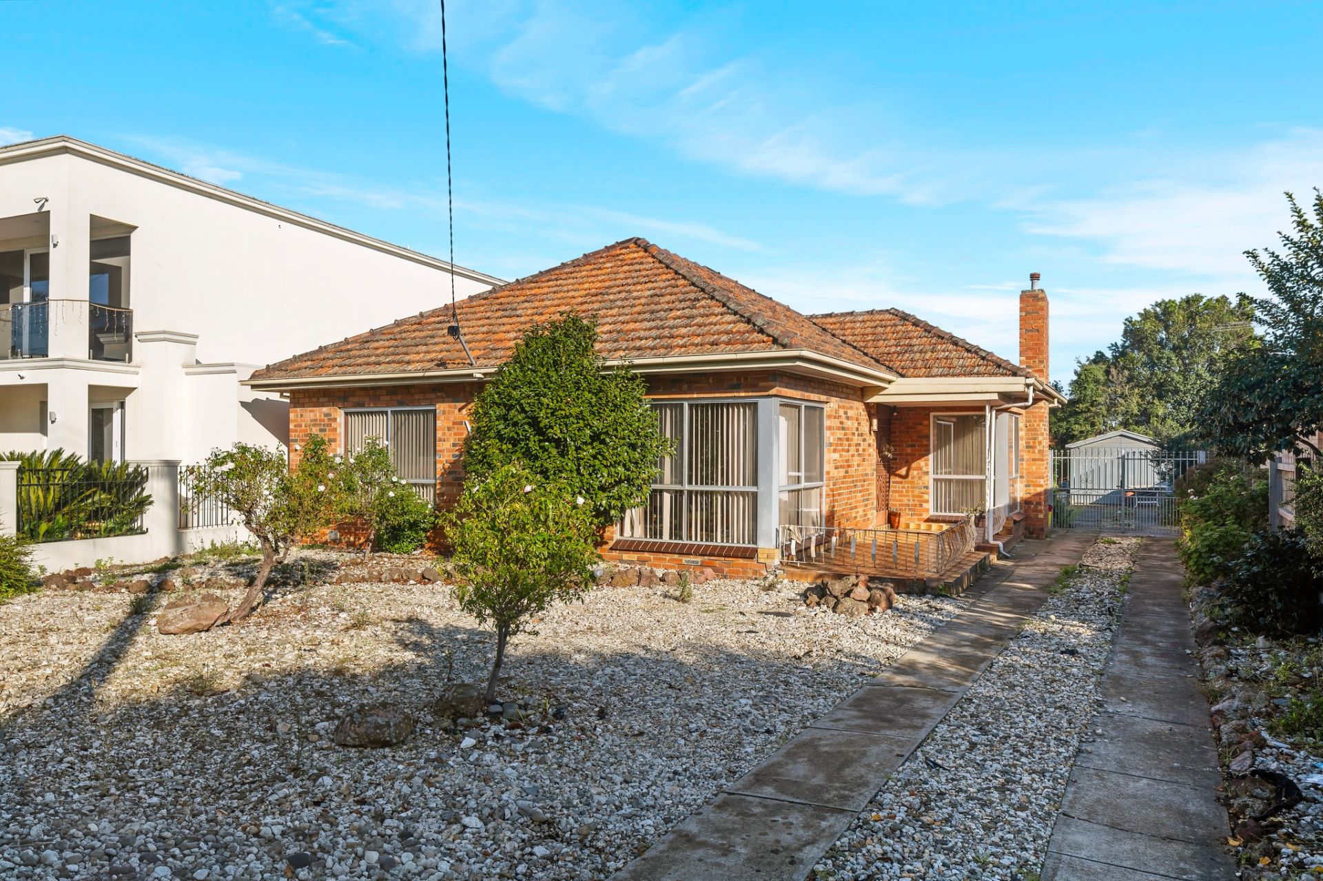 71 Mitchell Parade, Pascoe Vale South - Thumbnail 2