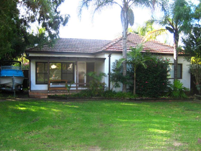 16 Grenville Avenue CARINGBAH 2229