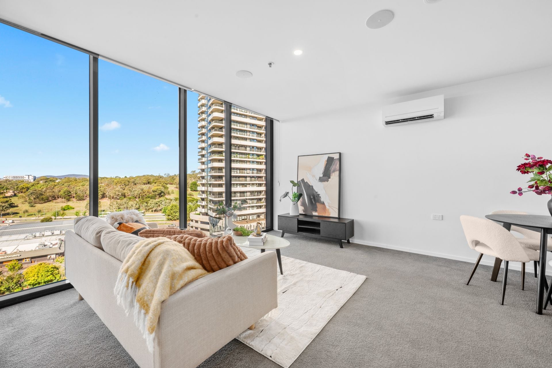 801/4 Grazier Lane Belconnen ACT, Belconnen - Thumbnail 3