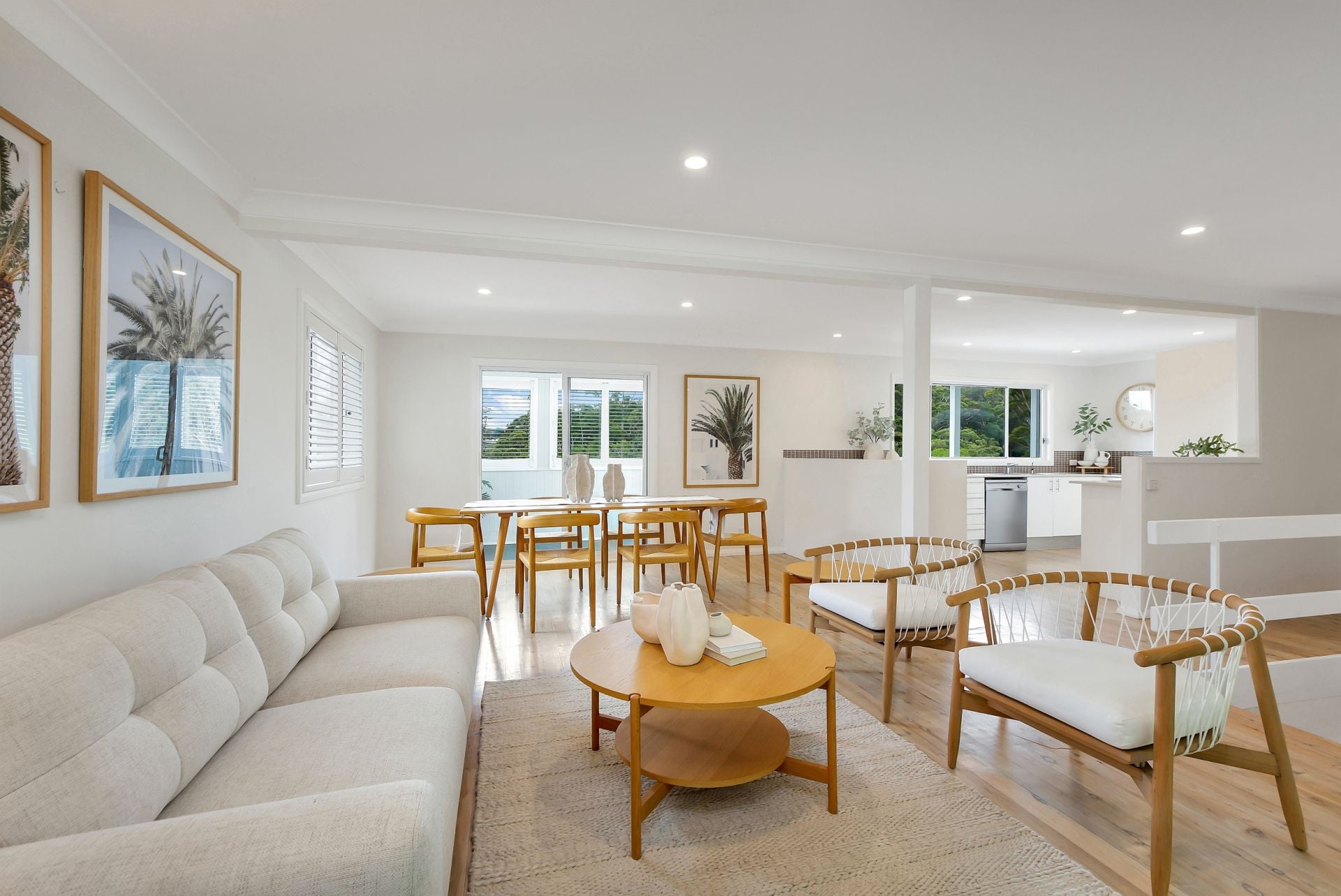 24 Gill Avenue, Avoca Beach, Avoca Beach - Thumbnail 2