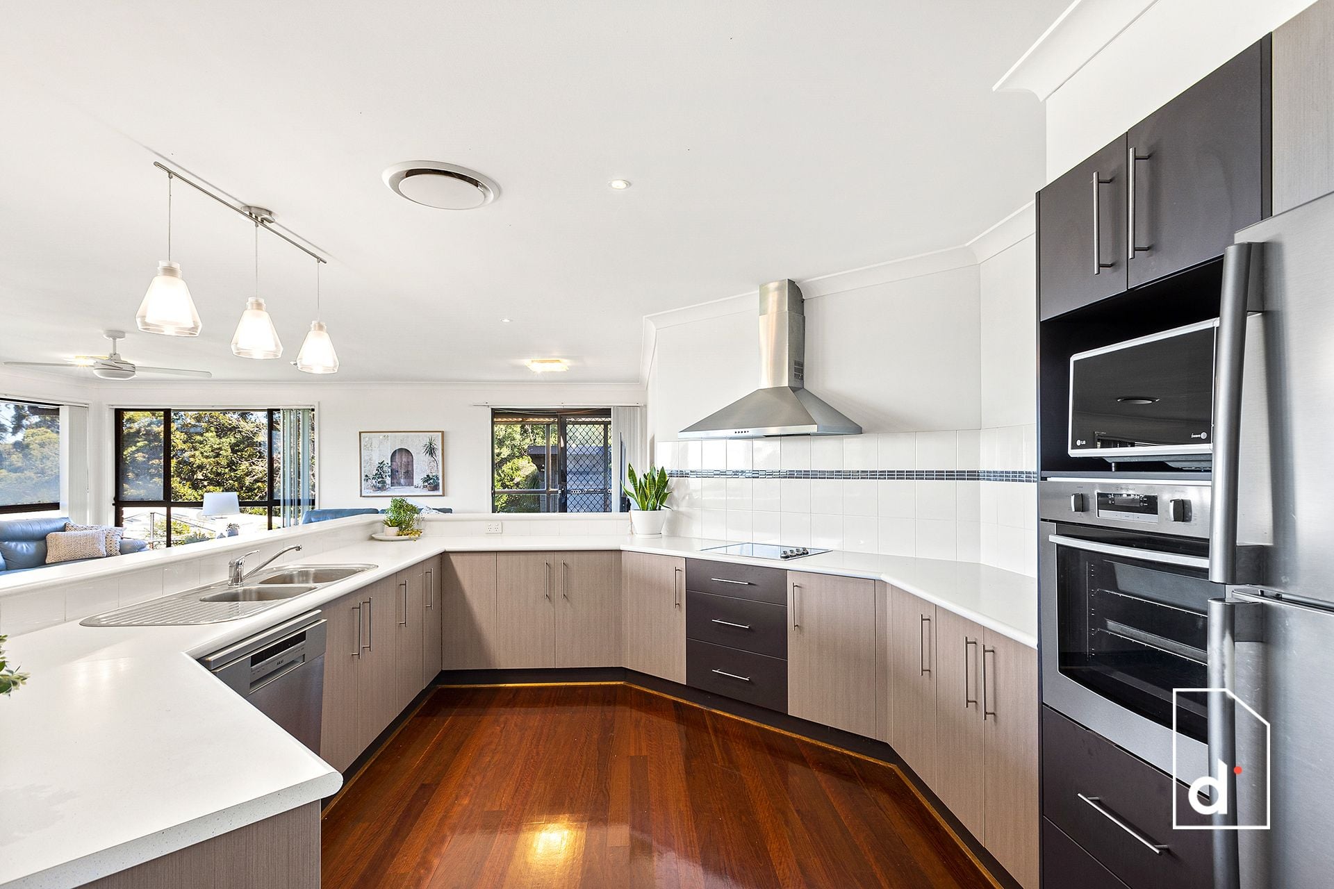 36 Princes Highway, Thirroul NSW