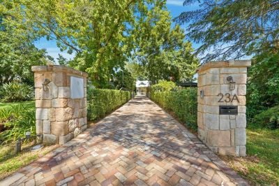 Elderslie 23A Bruchhauser Crescent
