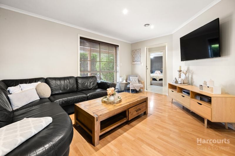 4 Egerton Way, Delahey