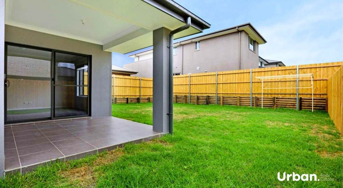 Kellyville 49 Bresnihan Avenue
