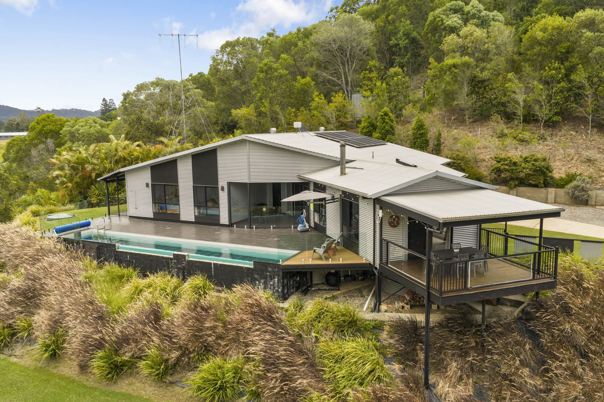 475 Wilsons Pocket Road, Wilsons Pocket - Thumbnail 2