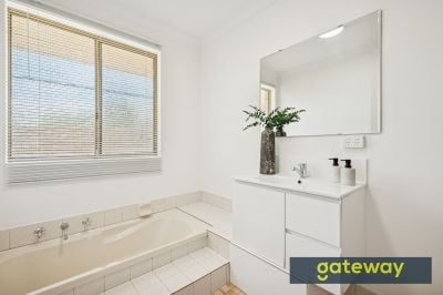 16B Kearsley Rise, Murdoch