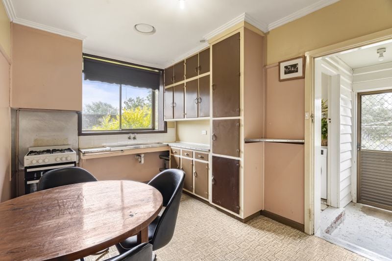 26 Catalina Street, Heidelberg West