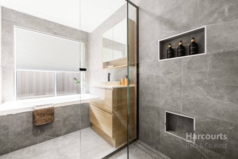 3 Streeton Avenue, Caroline Springs