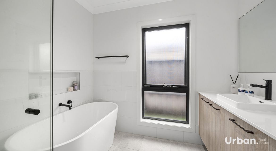 Box Hill 10 Campolina Street