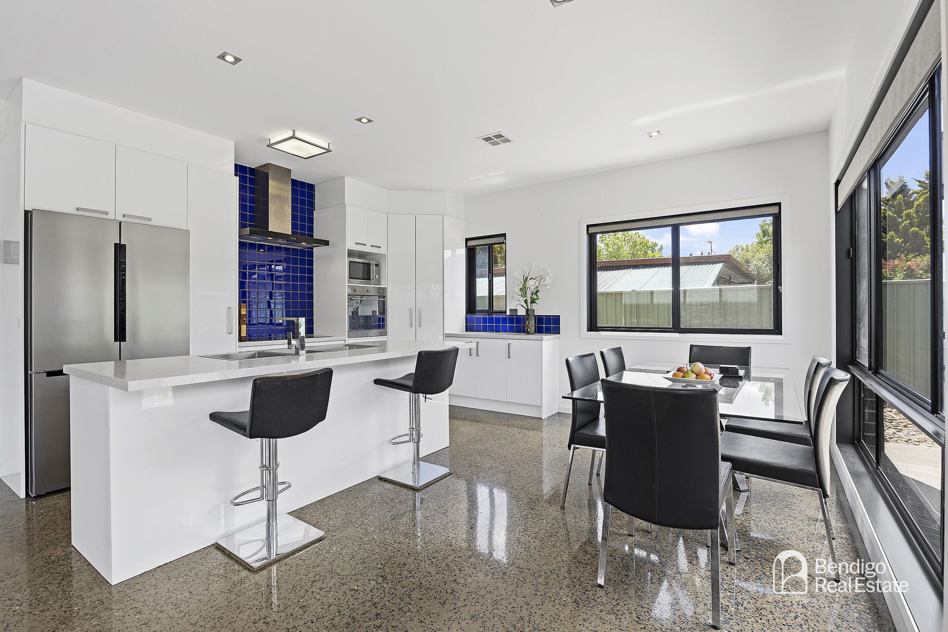 2/23A Nish Street Flora Hill VIC, Hill - Thumbnail 4