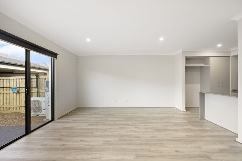 52 Wanderer Circuit, Wollert